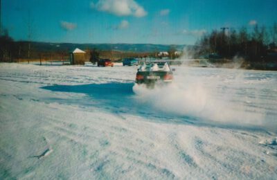 Zábava na sněhu (2004)