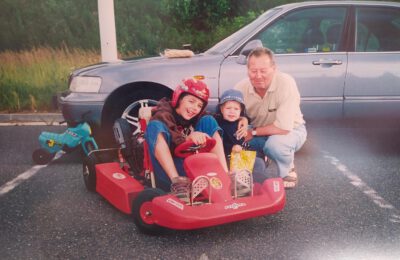 Děda postavil motokáru (2003)